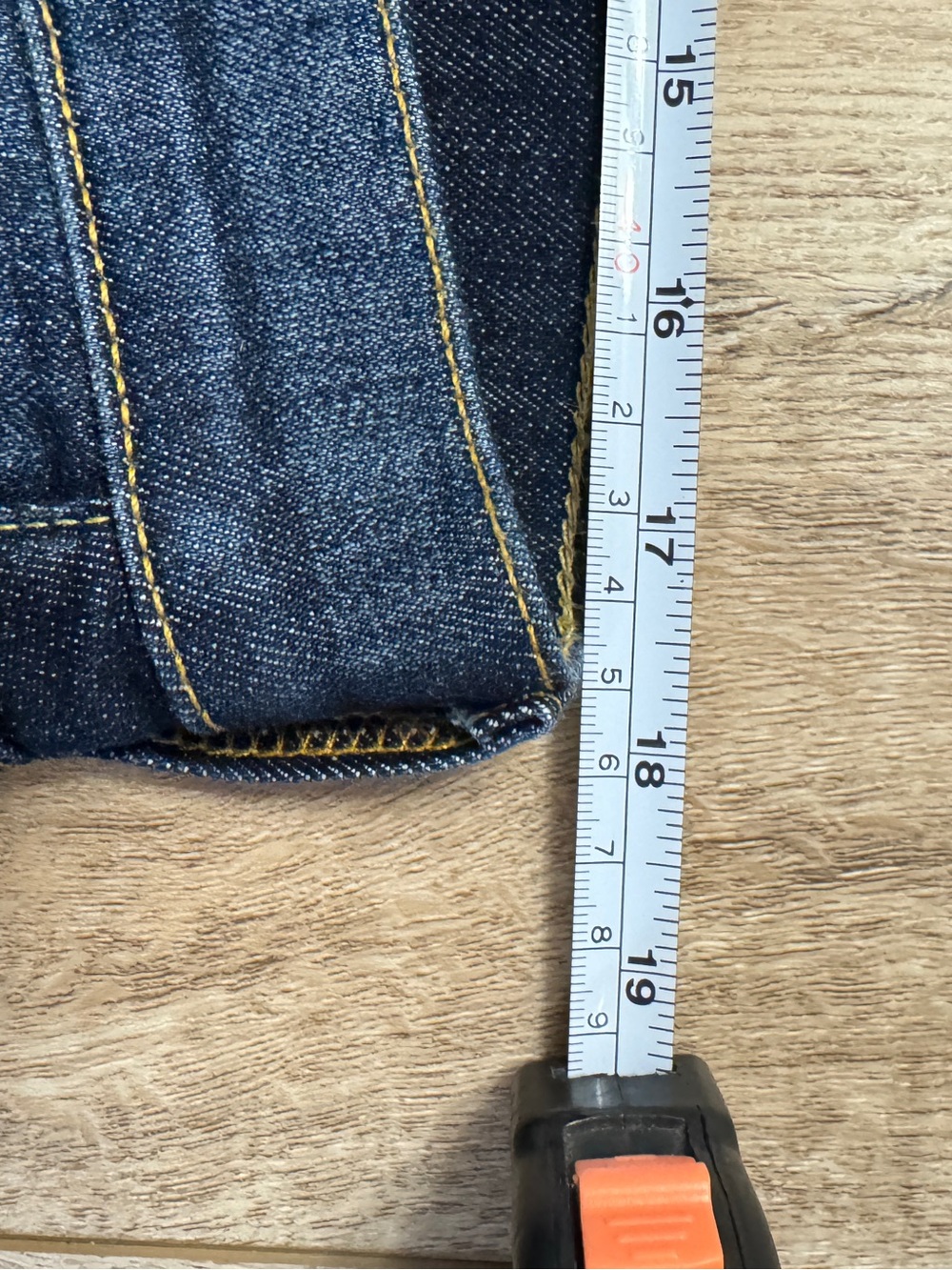 7 For All Mankind Dojo Jeans | Lightly Distressed Low Rise Wide Leg | Sz 32 - Picture 5 of 9